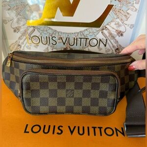 LOUIS VUITTON Authentic Bum Bag Melville Waist Bag Damier Ebene